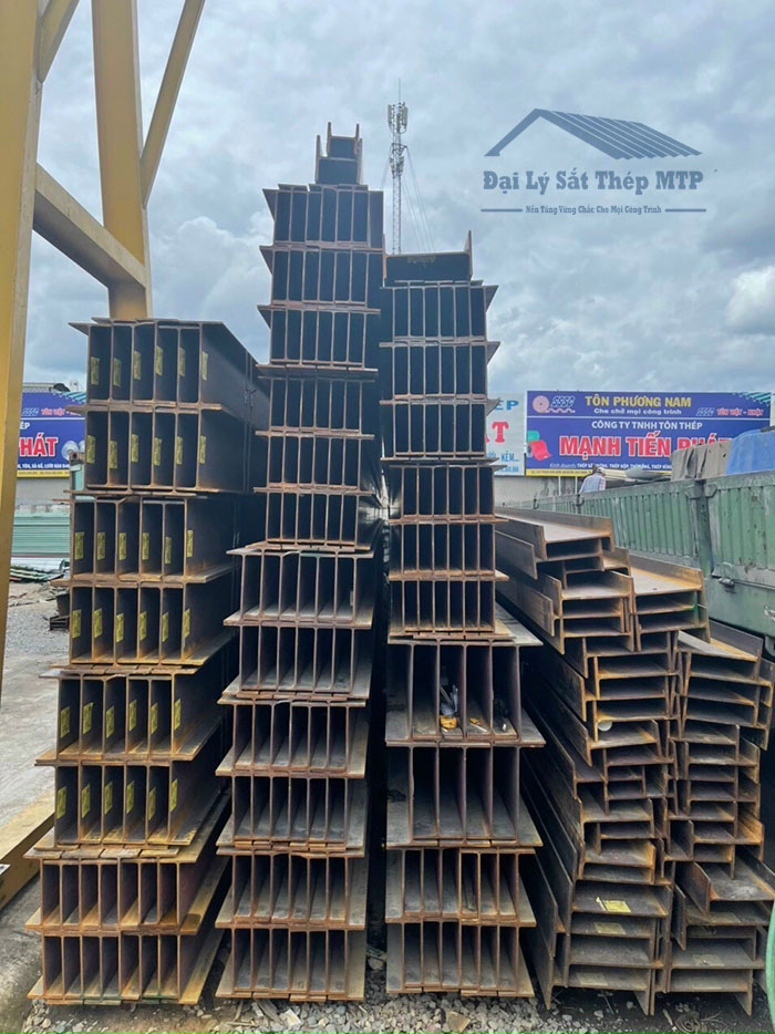 Hình ảnh vận chuyển thép hình ra công trình ảnh 12