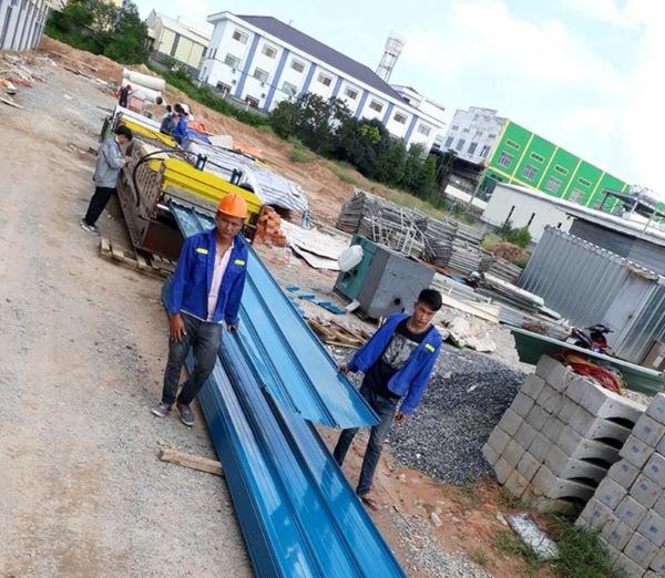 Liên hệ ngay với đại lý sắt thép MTP để nhận báo giá tôn cliplock mới nhất