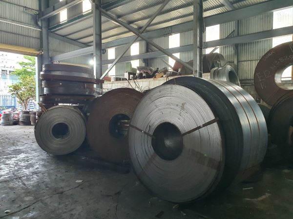 Liên hệ ngay với đại lý sắt thép MTP để nhận báo giá băng thép xà gồ mới nhất