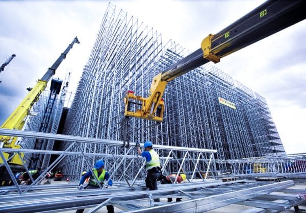Bảng giá thép xây dựng hôm nay luôn dao động lên xuống thất thường