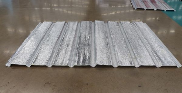 Tôn PE cách nhiệt có khả năng chống nóng và chống ồn tối ưu cho công trình