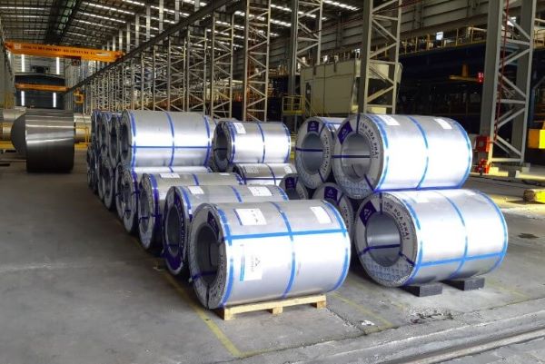 Quý khách nên tham khảo lựa chọn đại lý cung cấp tôn Hòa Phát uy tín