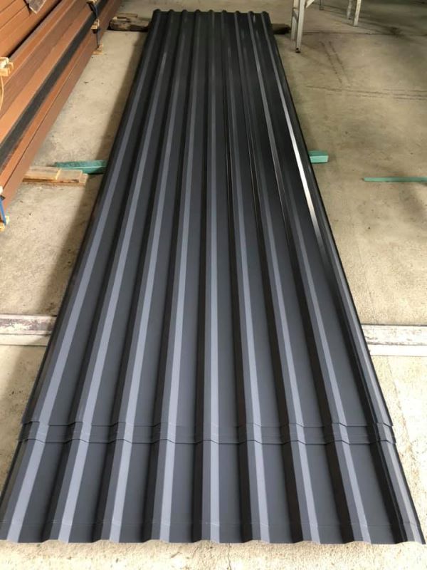 Tôn Zacs Bluescope có độ dày tiêu chuẩn từ 0.3mm - 0.5mm