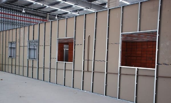 Quý khách nên lưu ý xử lý mối nối giữa các tấm Cemboard TPI thật cẩn thận để tránh nứt vỡ, thấm dột