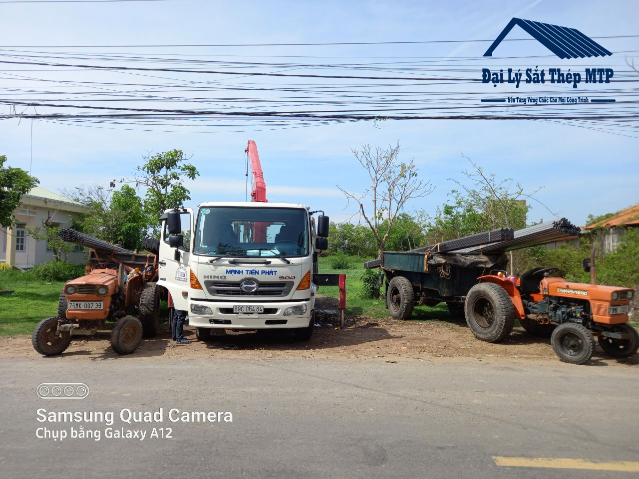 Đại lý Sắt Thép MTP cung cấp Combo 30 Tấn Thép hộp, Thép hình V và thép tròn trơn về Công trình xây dựng nhà tránh bão Bình Đại Bến Tre